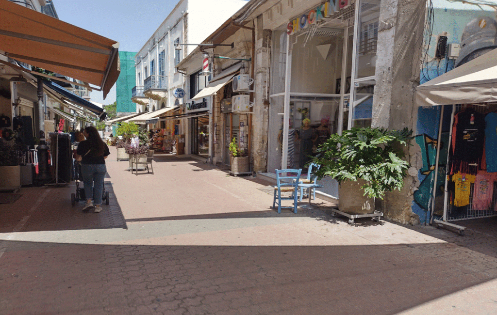 Shopping In St. Andrews Street In Limassol