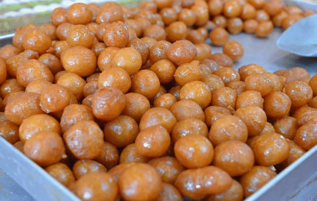 The Story Of The Cypriot Honey Balls Also Known As Loukoumades